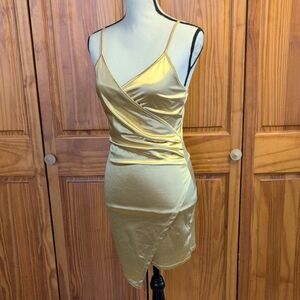 Apricot Lane Gold Fitted Mini Wrap Dress **Smaller fit* NWT L              CC130